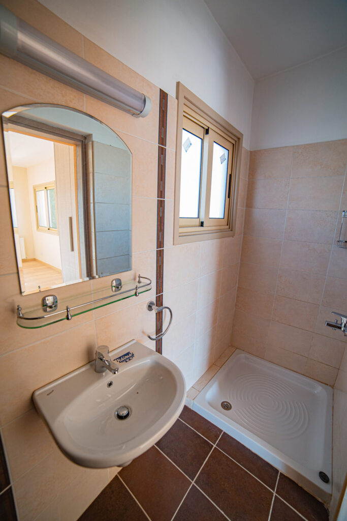 Images of 4-bedroom Villa, Strovolos, Nicosia, Cyprus