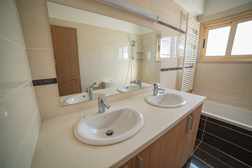 Images of 4-bedroom Villa, Strovolos, Nicosia, Cyprus