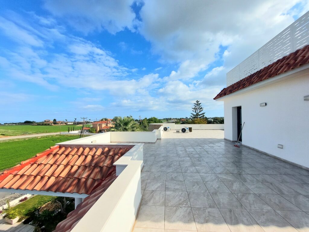 Images of 6-bedroom Mansion, Paralimni, Famagusta, Cyprus
