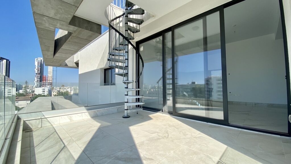 Images of 2-bedroom Apartment, Germasogeia, Limassol, Cyprus
