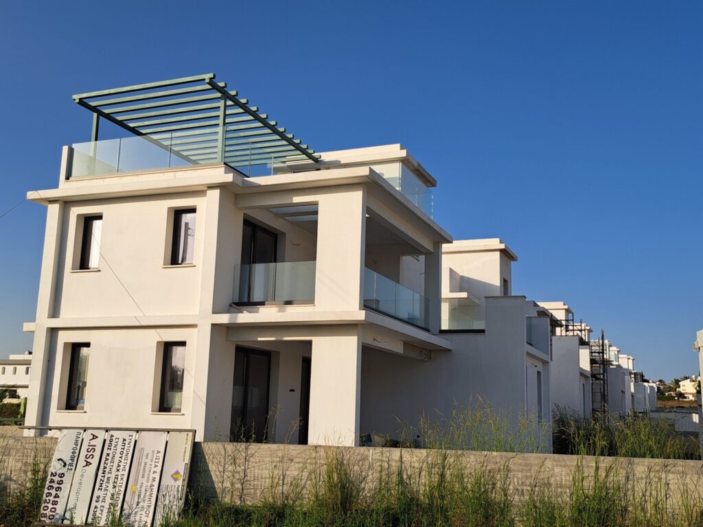Images of 3-bedroom Villa, Pervolia, Larnaka, Cyprus