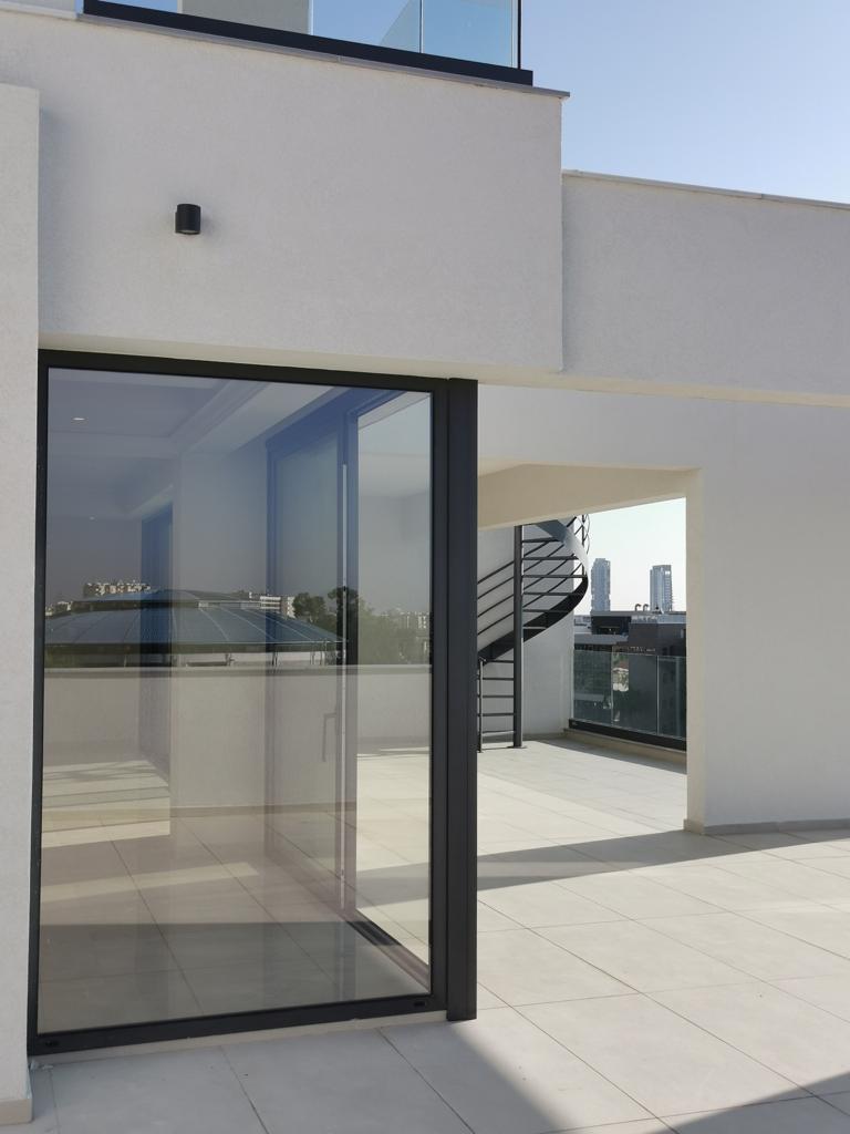 Images of 4-bedroom Penthouse, Agios Athanasios, Limassol, Cyprus