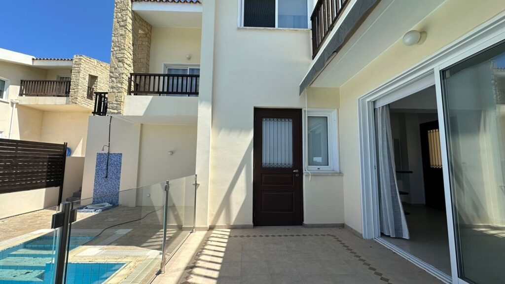 Images of 4-bedroom Detached Villa, Chloraka, Paphos, Cyprus