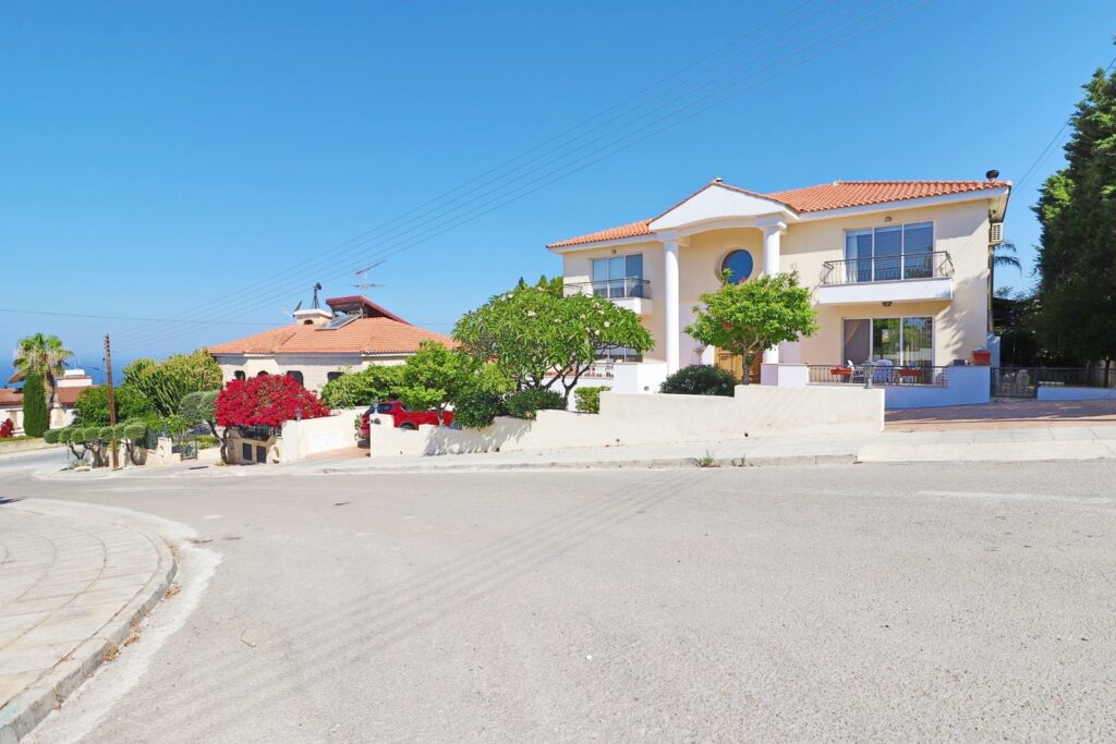Images of 4-bedroom Detached Villa, Tala, Paphos, Cyprus