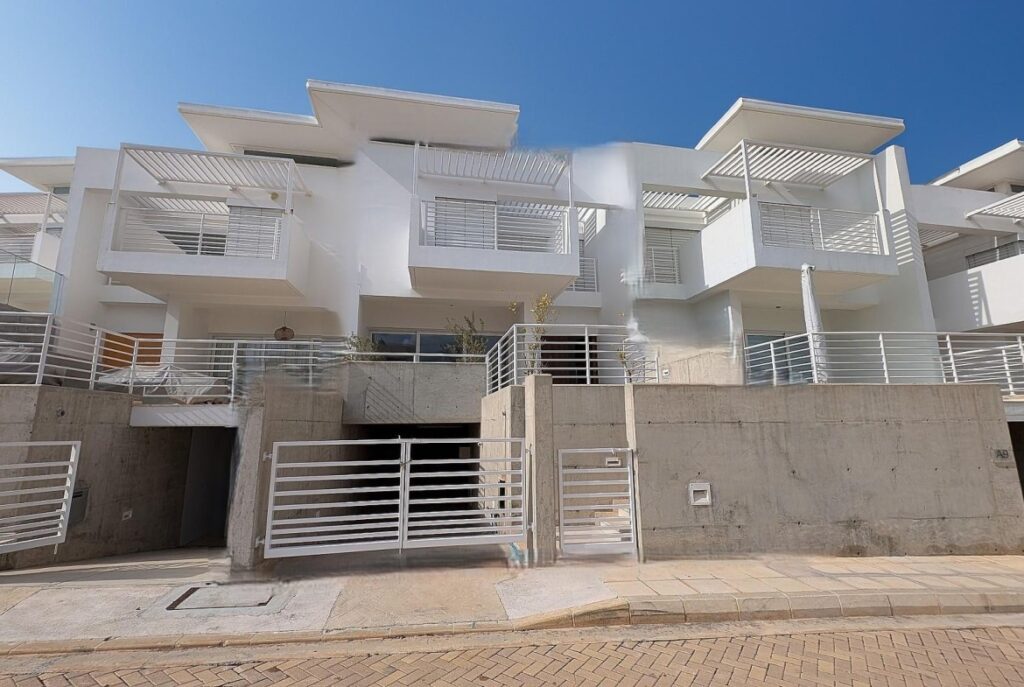 Images of 3-bedroom Semi-detached Villa, Protaras, Famagusta, Cyprus