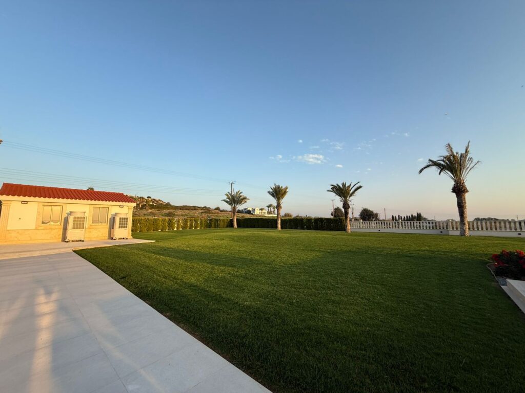 Images of 6-bedroom Villa, Pafos, Paphos, Cyprus