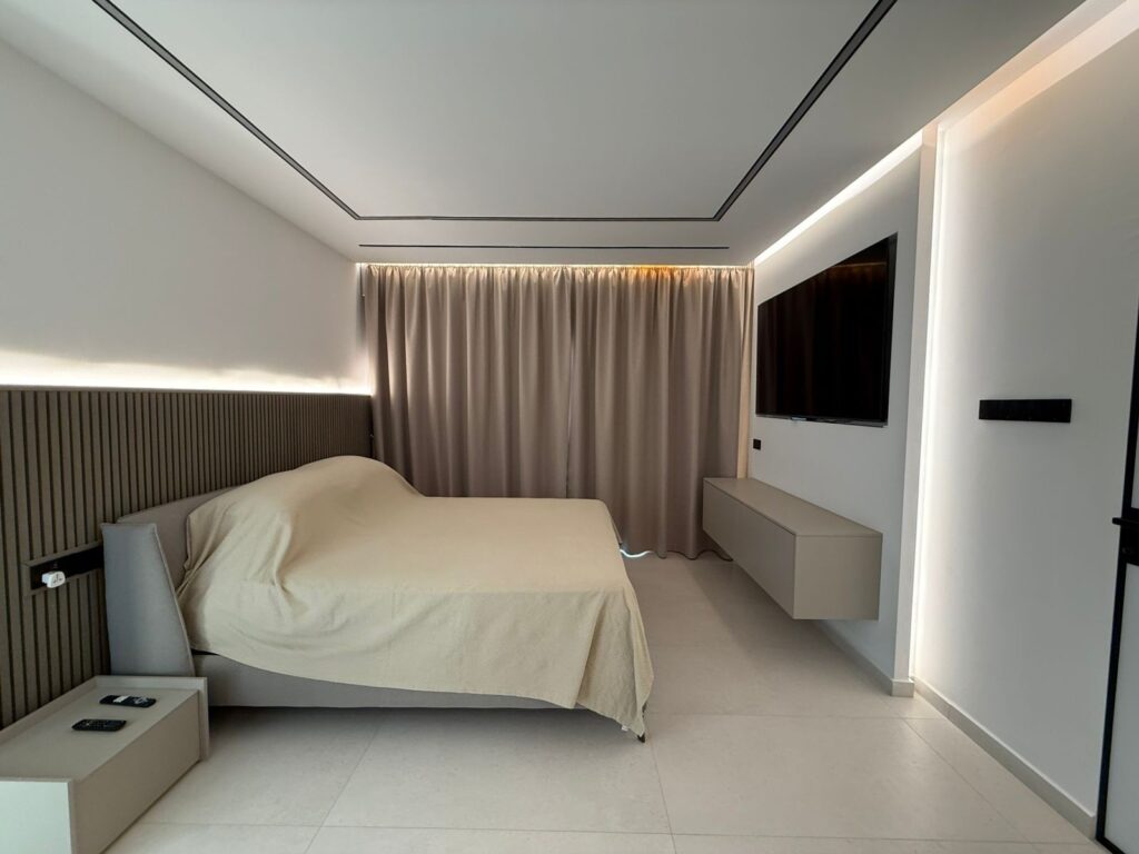 Images of 6-bedroom Villa, Pafos, Paphos, Cyprus