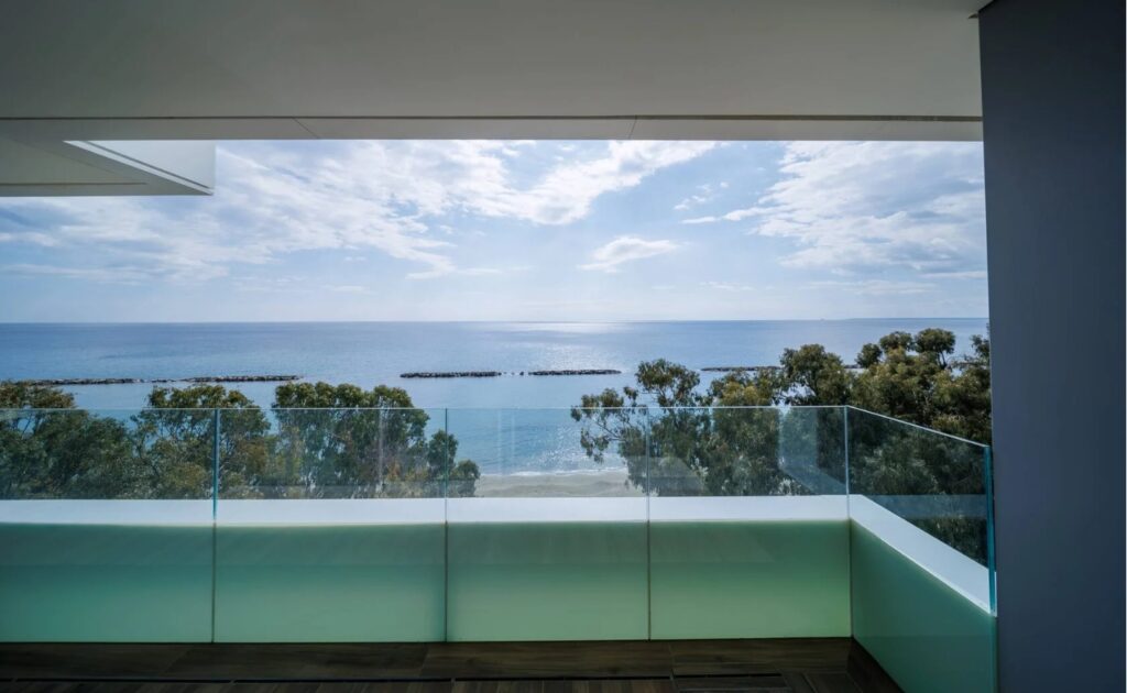 Images of 4-bedroom Apartment, Ayios Tychonas, Limassol, Cyprus