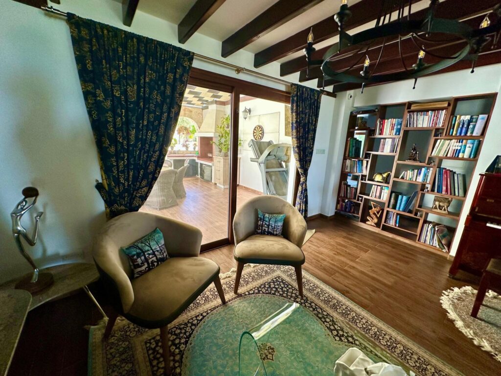 Images of 7-bedroom Detached Villa, Tala, Paphos, Cyprus