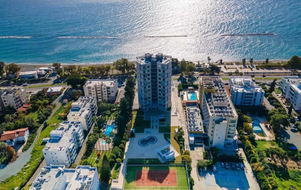 Images of 2-bedroom Apartment, Agios Tychon, Limassol, Cyprus