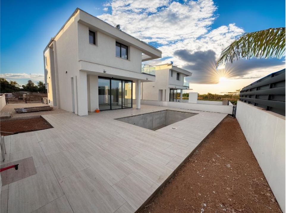 Images of 5-bedroom Villa, Ayia Triada, Famagusta, Cyprus