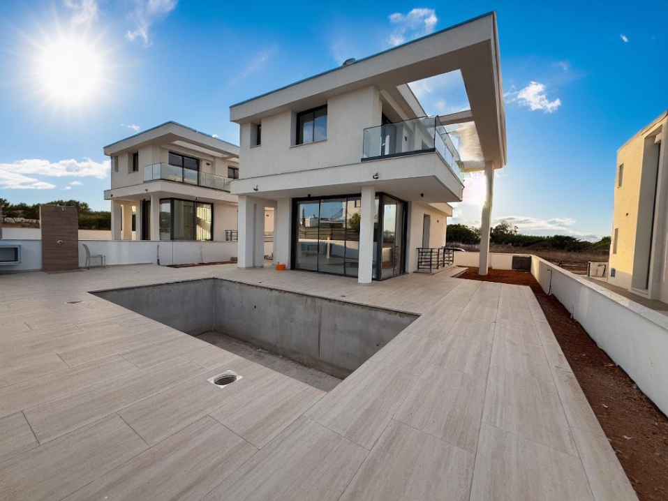 Images of 5-bedroom Villa, Ayia Triada, Famagusta, Cyprus