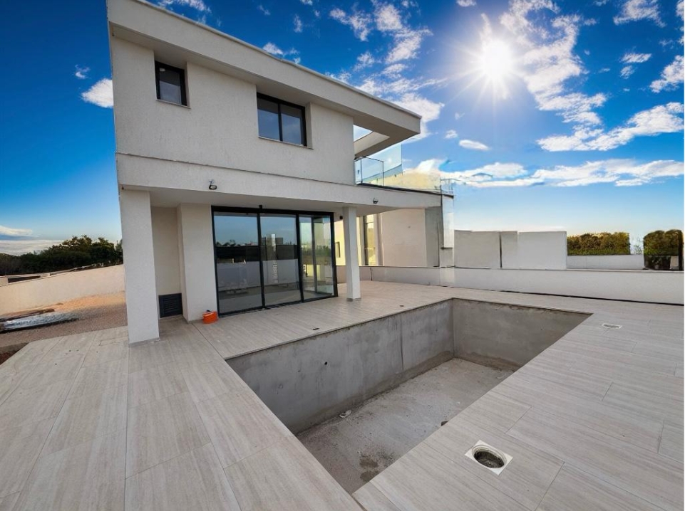 Images of 5-bedroom Villa, Ayia Triada, Famagusta, Cyprus