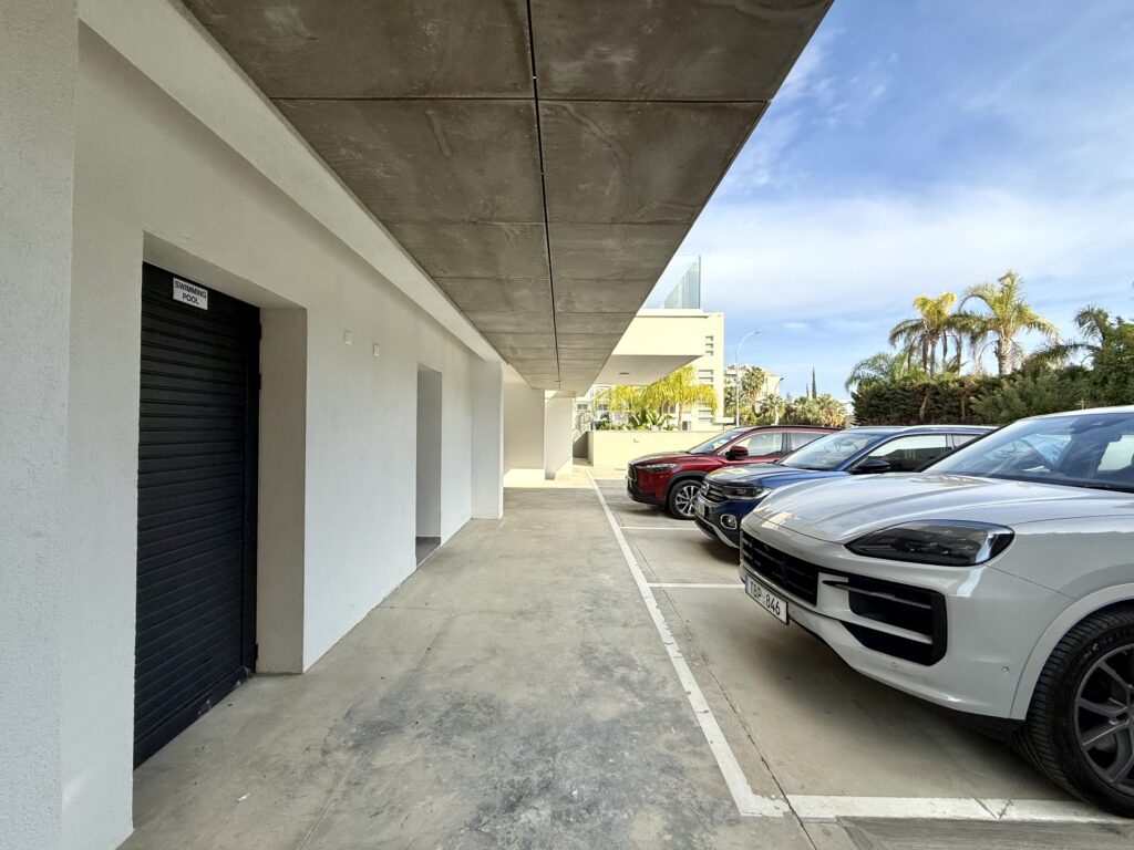 Images of 3-bedroom Penthouse, Germasogeia, Limassol, Cyprus