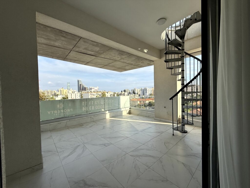 Images of 2-bedroom Penthouse, Germasogeia, Limassol, Cyprus