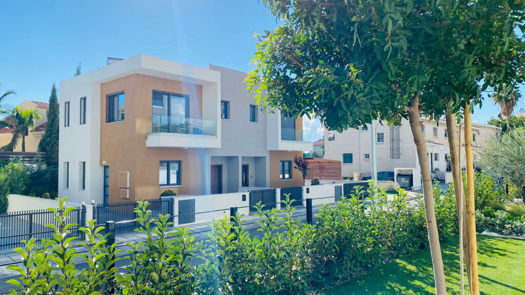 Images of 2-bedroom Semi-Detached House, Germasogeia, Limassol, Cyprus